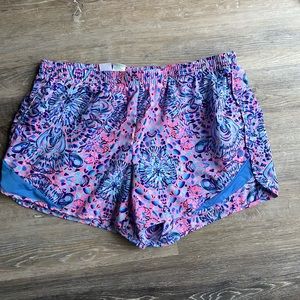 Lilly Pulitzer luxletic running shorts size large